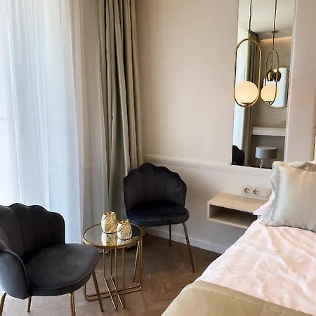 Gold Wave Apartmanhotel 5*