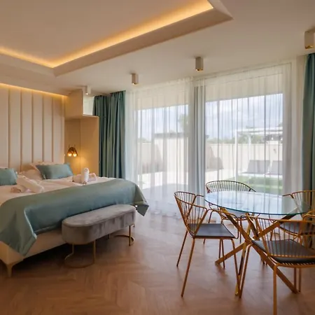 公寓式酒店 Gold Wave 希欧福克