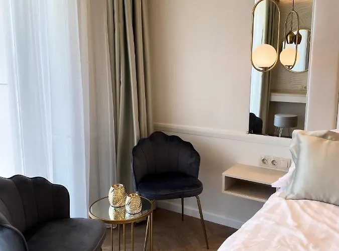 Gold Wave מלון דירות 5*