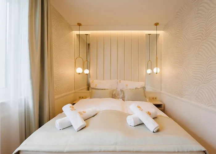 Gold Wave מלון דירות