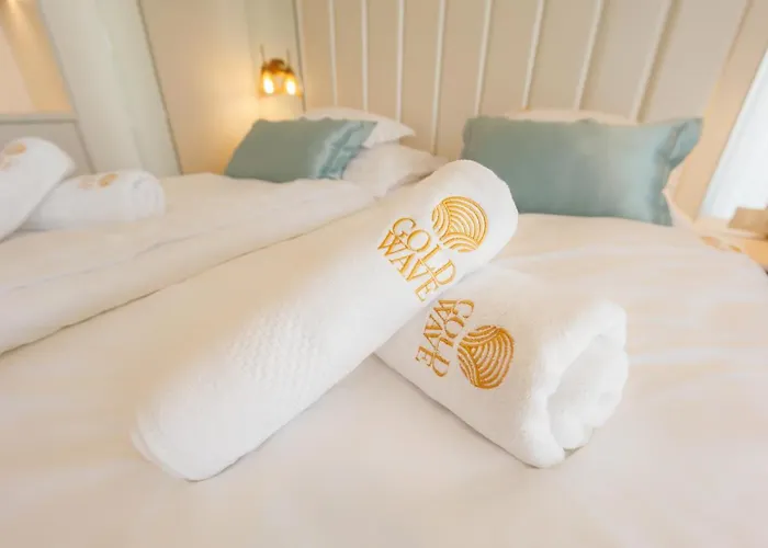 Gold Wave 5* שיופוק